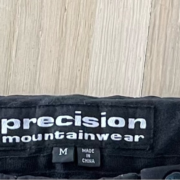 Black Soft Shell Ski and Board Pants - Picture 9 of 9